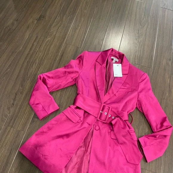 Elegant Pink Women's Blazer - Picture 4 of 7